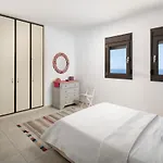 Athena With Private Pool And Seaview *