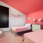 فيلة Athena With Private Pool And Seaview لينثوس